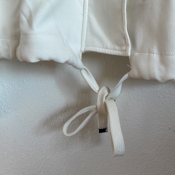 Womens Jacket - Picture 4 of 9